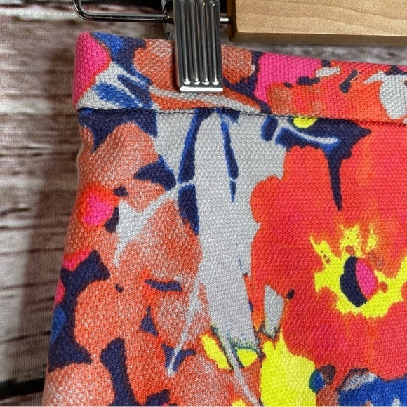 Ann Taylor LOFT Floral Multicolor Tweed Pencil Skirt Size 0 Beautiful Multicolor - Picture 2 of 10